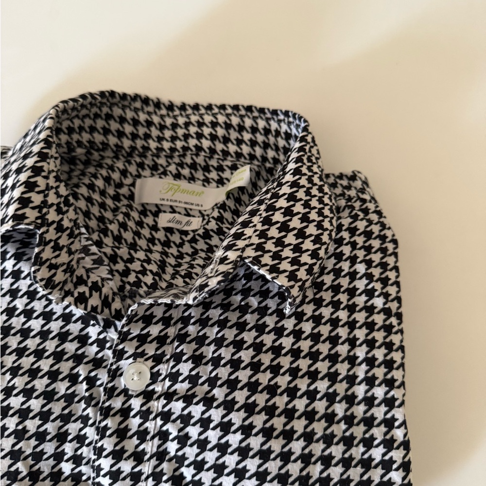 Black and White Houndstooth Collar Shirt - Picture 3 of 11